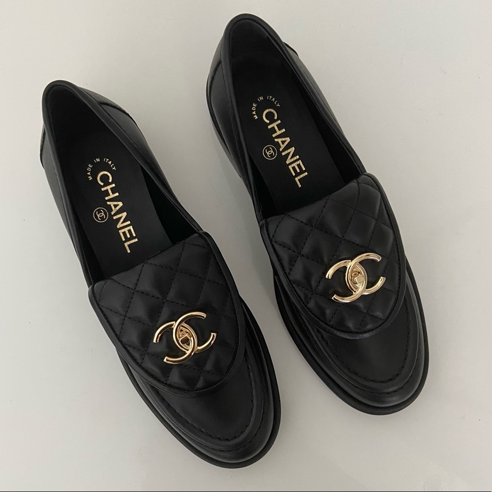 NWT Rare Chanel Loafers